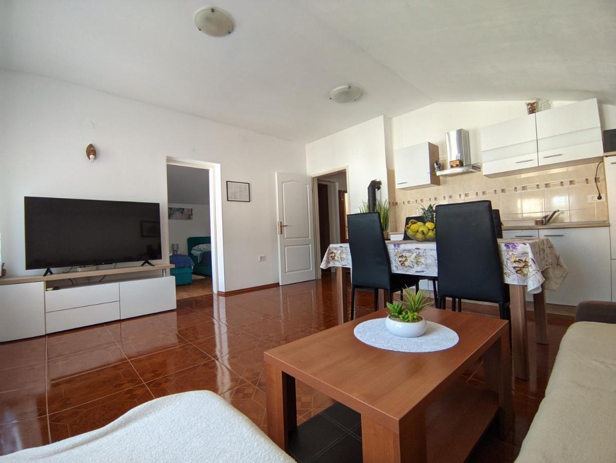 Apartments Darko Ровинь Экстерьер фото