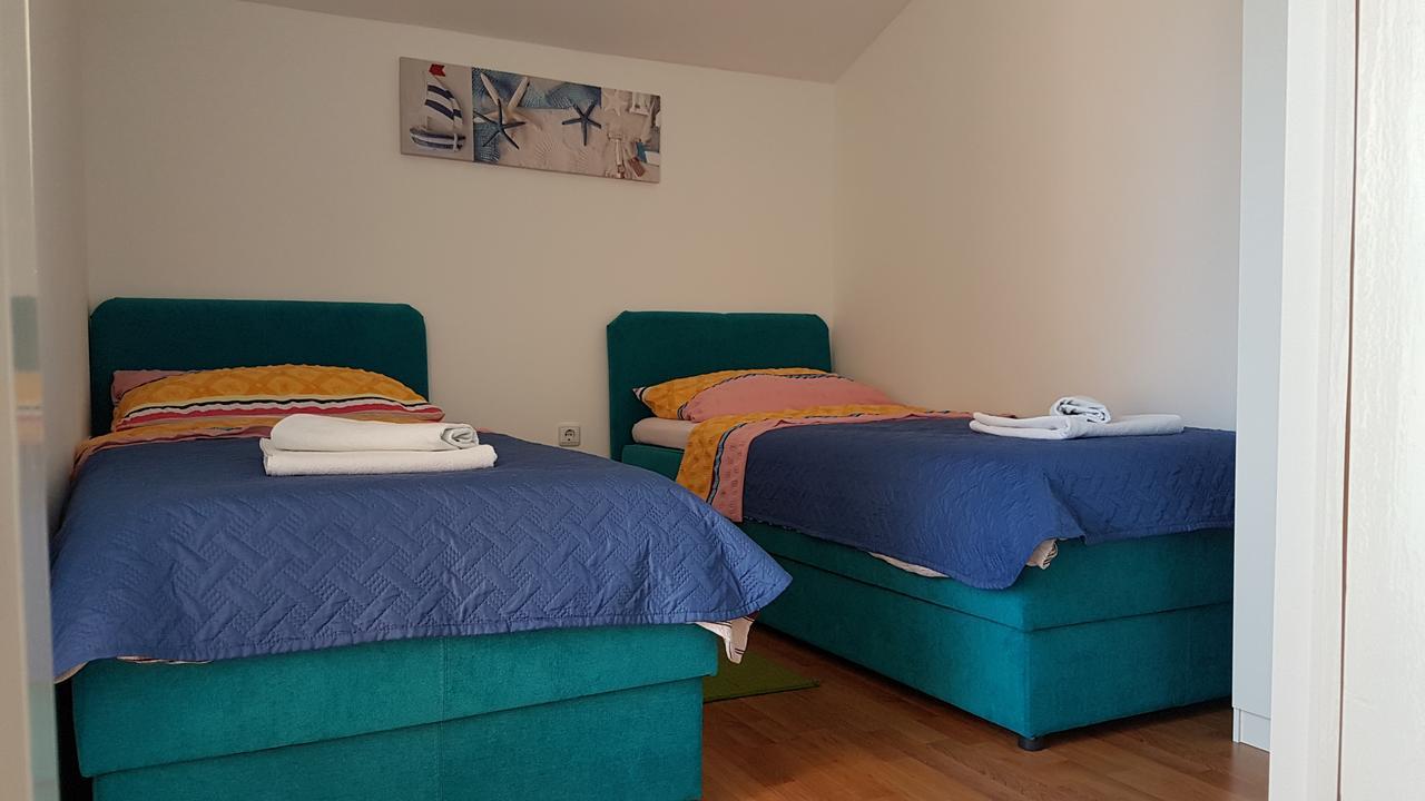Apartments Darko Ровинь Экстерьер фото